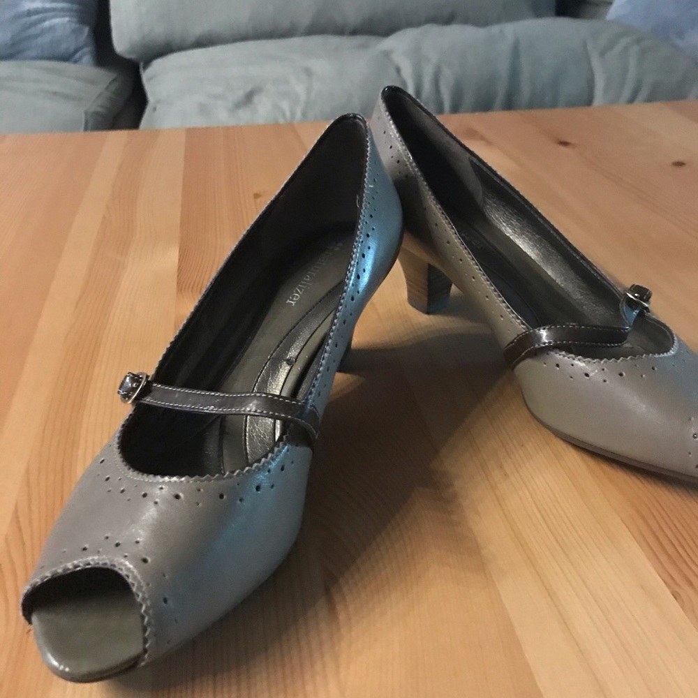 Naturalizer Vintage Heels